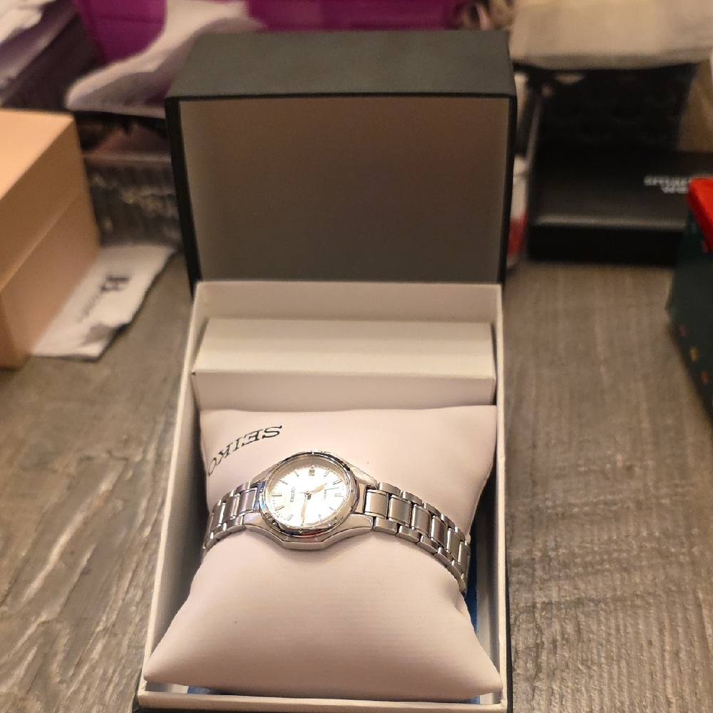 Seiko Silver and White Stainless Steel Ladies Watch